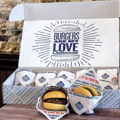 Giá tốt. Hộp burger Logo tùy chỉnh Bento Hamburger Một lần sử dụng Clamshell Bao bì Hộp burger trực tuyến