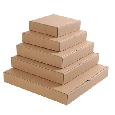 Un bon prix. CMYK Impression hors ligne Carton ondulé Boîte de livraison de pizza Emballage 15 pouces en ligne