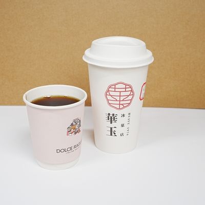 Un bon prix. Gobelet en papier biodégradable jetable avec logo imprimé personnalisé pour matériaux écologiques et boissons au café, thé, eau et lait en ligne
